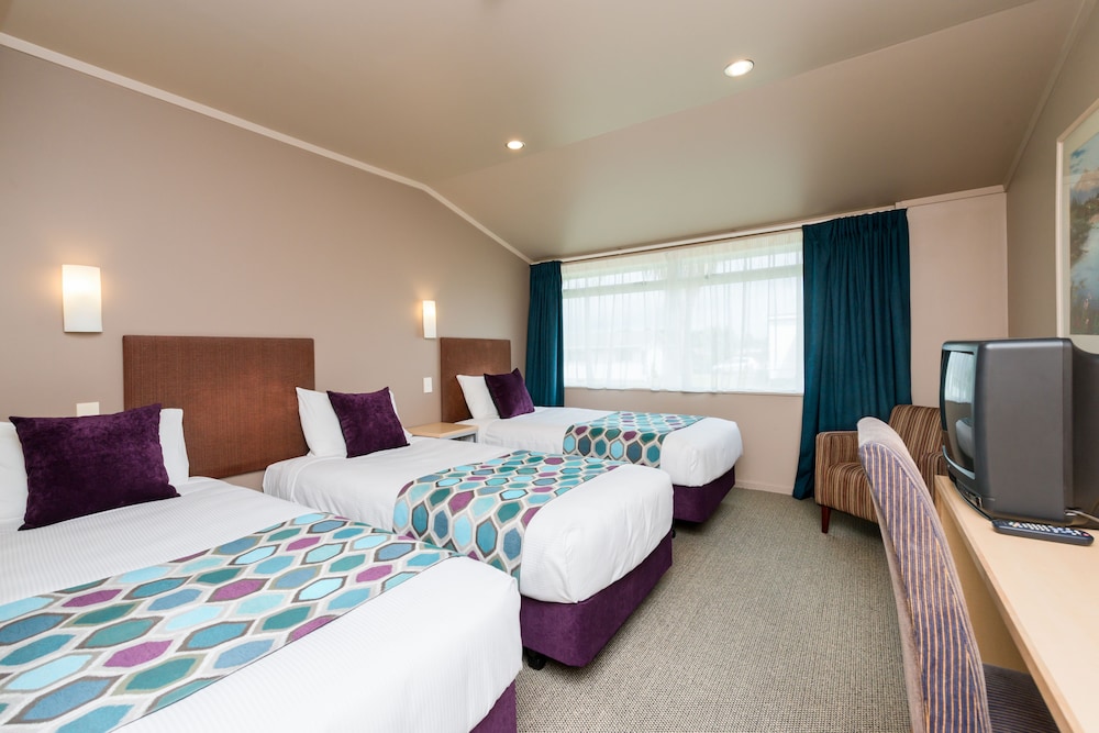 Triple Room, 3 Twin Beds photo 1
