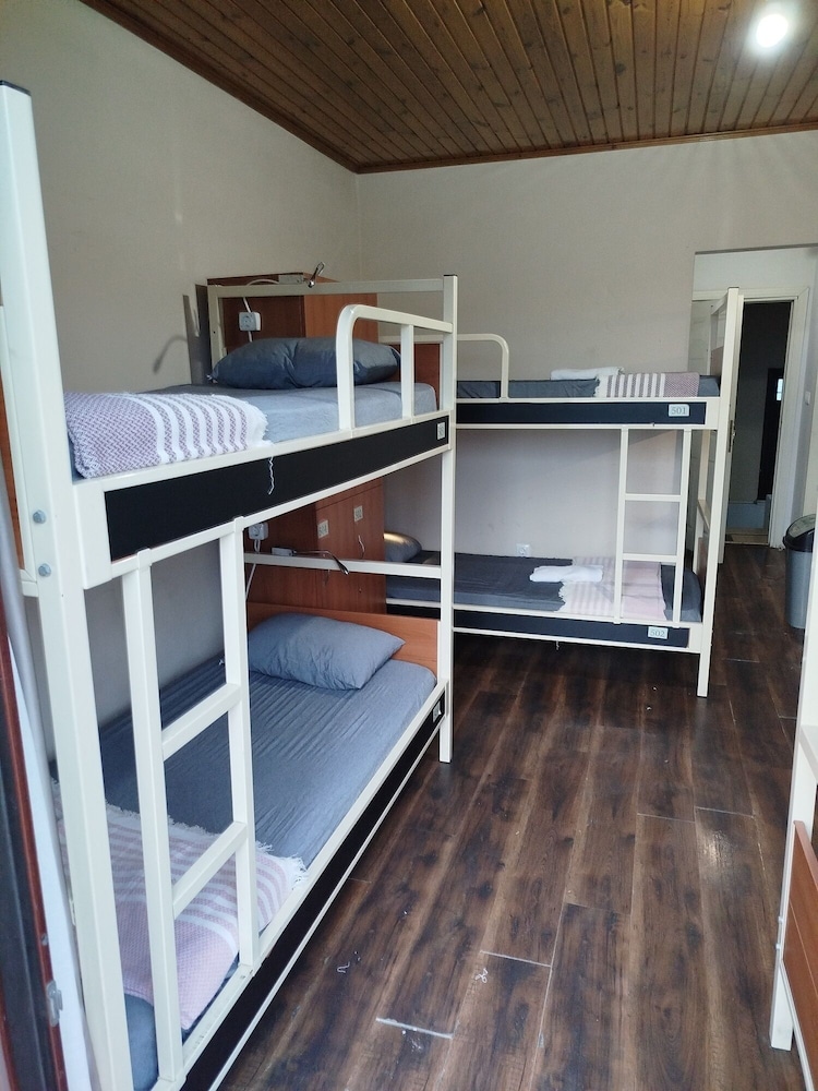 Standard 8Bed Mixed Dorm Ensuite Terrace photo 1