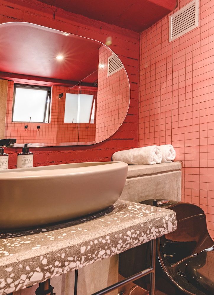Standard Double or Twin Room - Photo 25