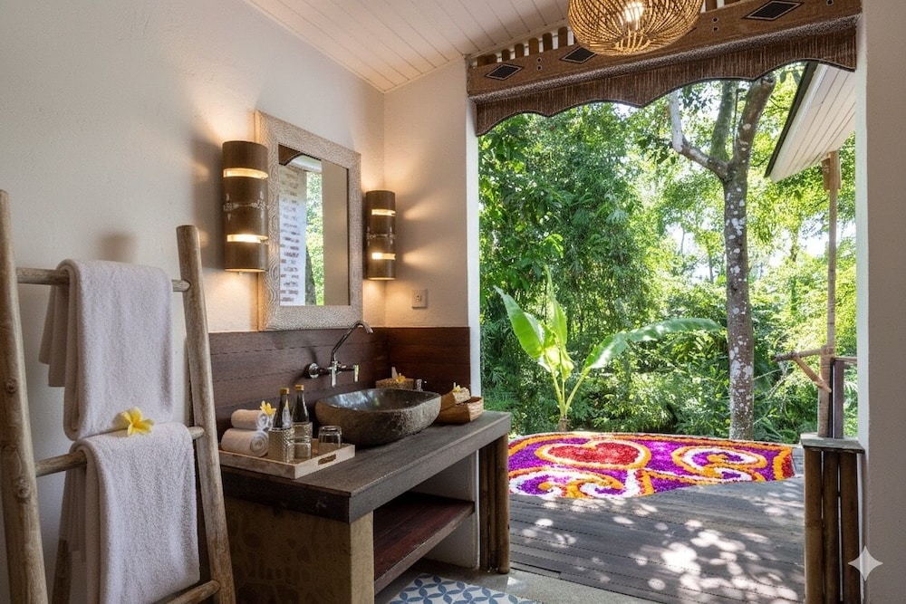 One Bedroom Thermal Pool Villa (with Daily Afternoon Tea)