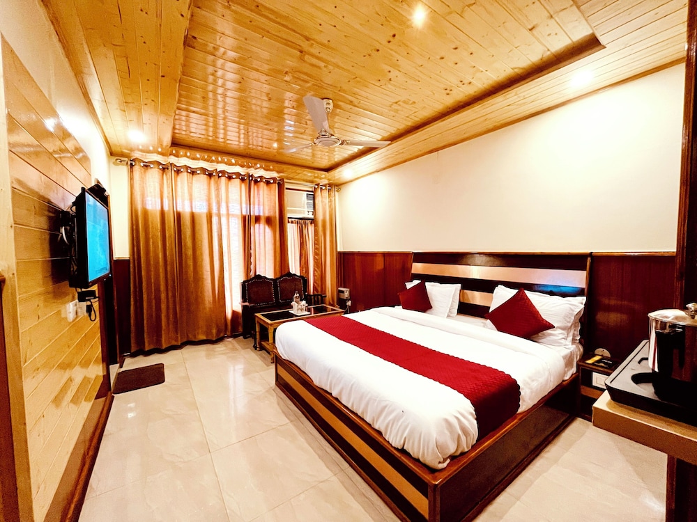 Premier Room - Photo 9