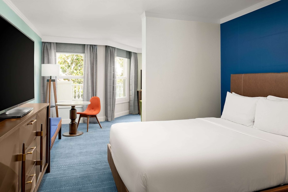 Room, 1 Queen Bed, Accessible, Balcony photo 1
