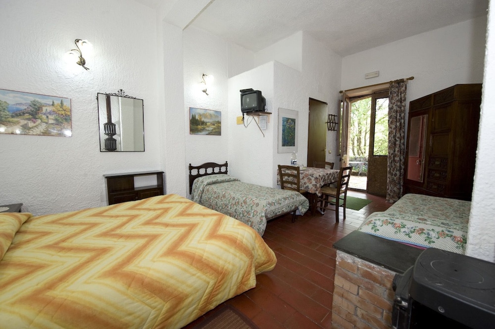 Family Quadruple Room (TRINACRIA) photo 1