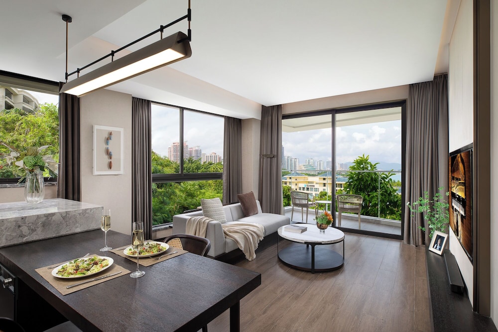Room, 2 Bedrooms
