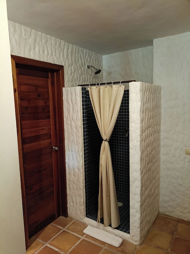 Superior Room, 2 Double Beds - Photo 14