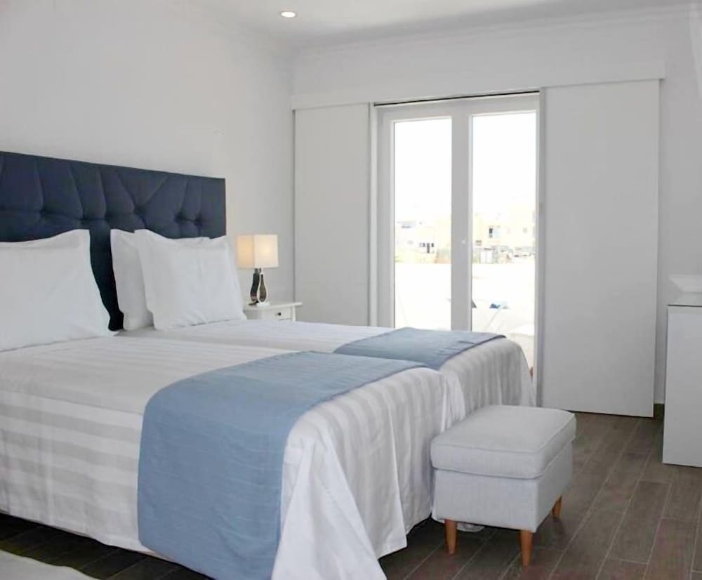 Standard Room, 2 Twin Beds - Photo 1