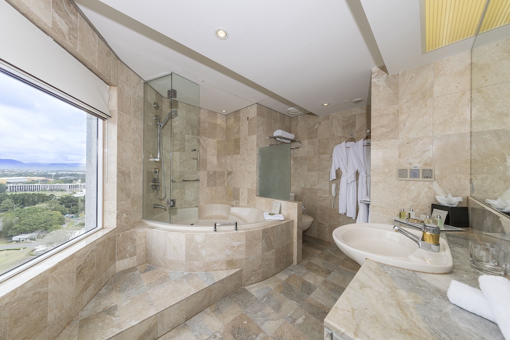 Superior Spa Suite - Photo 8