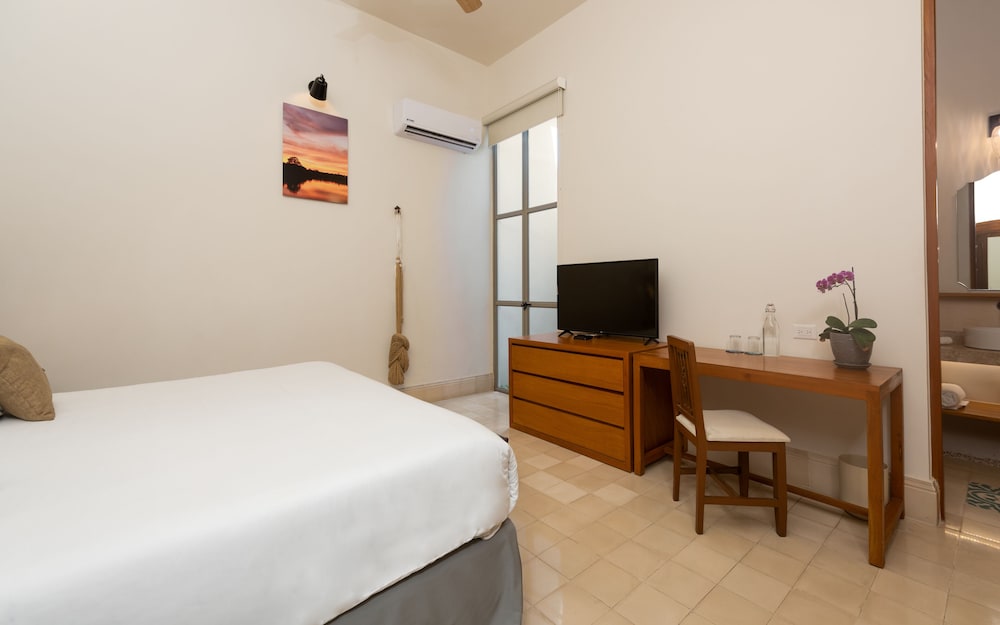 Grand Room - Photo 2