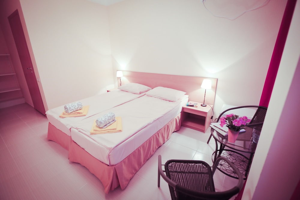 Economy Double or Twin Room photo 3