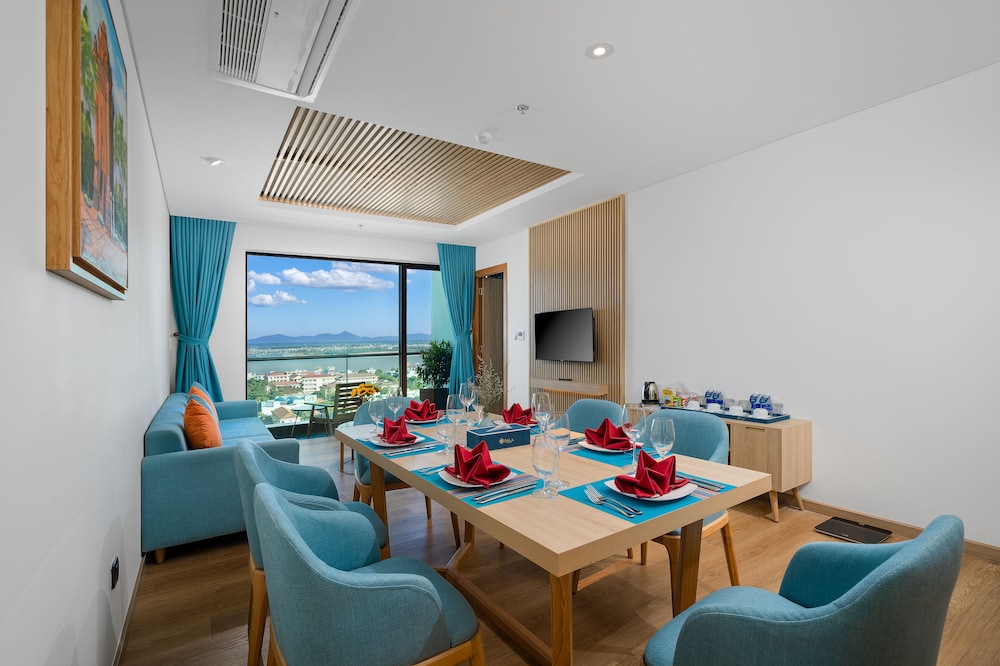 Penthouse - Photo 1