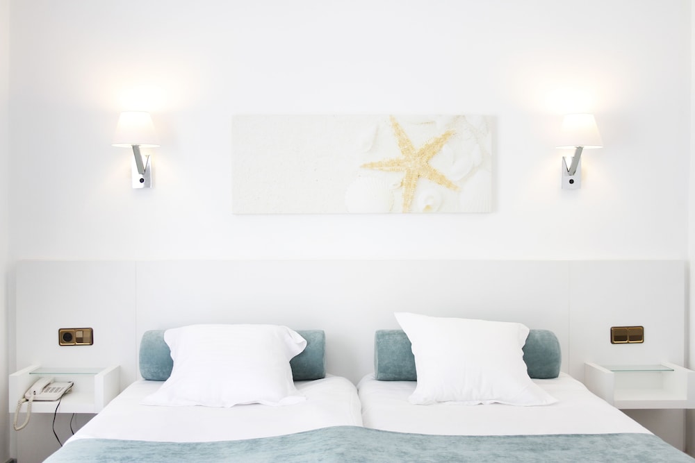 Standard Double Room - Photo 3