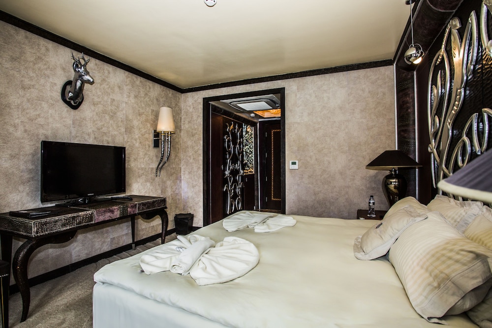Double Room, Balcony, Sea View photo 2