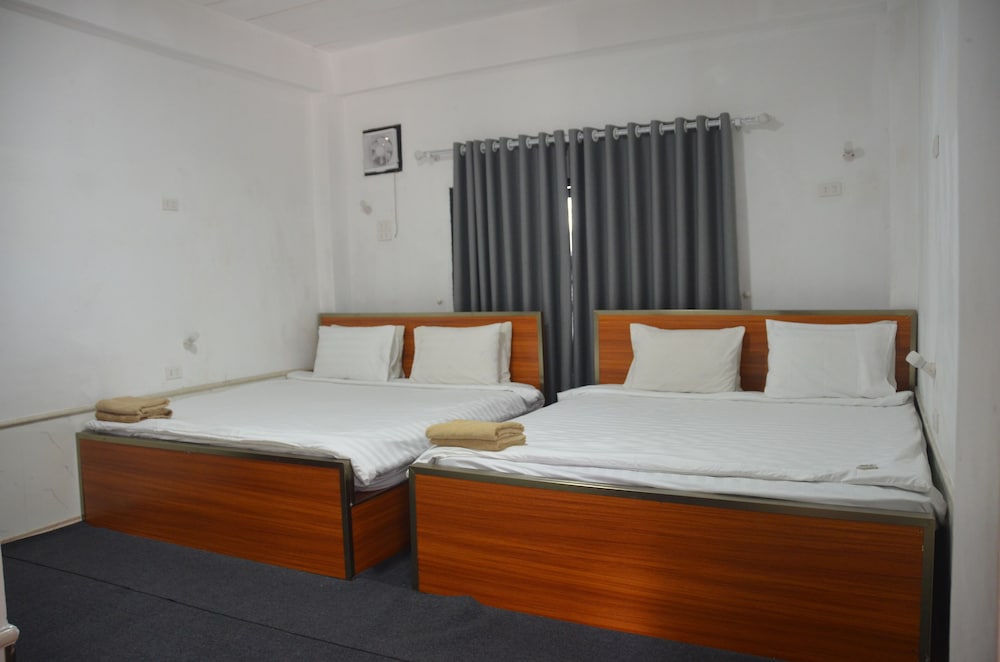 Family Quadruple Room, Non Smoking, Private Bathroom