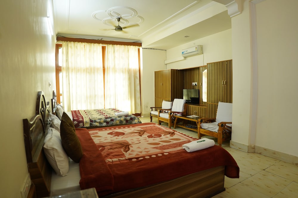 Family Studio Suite