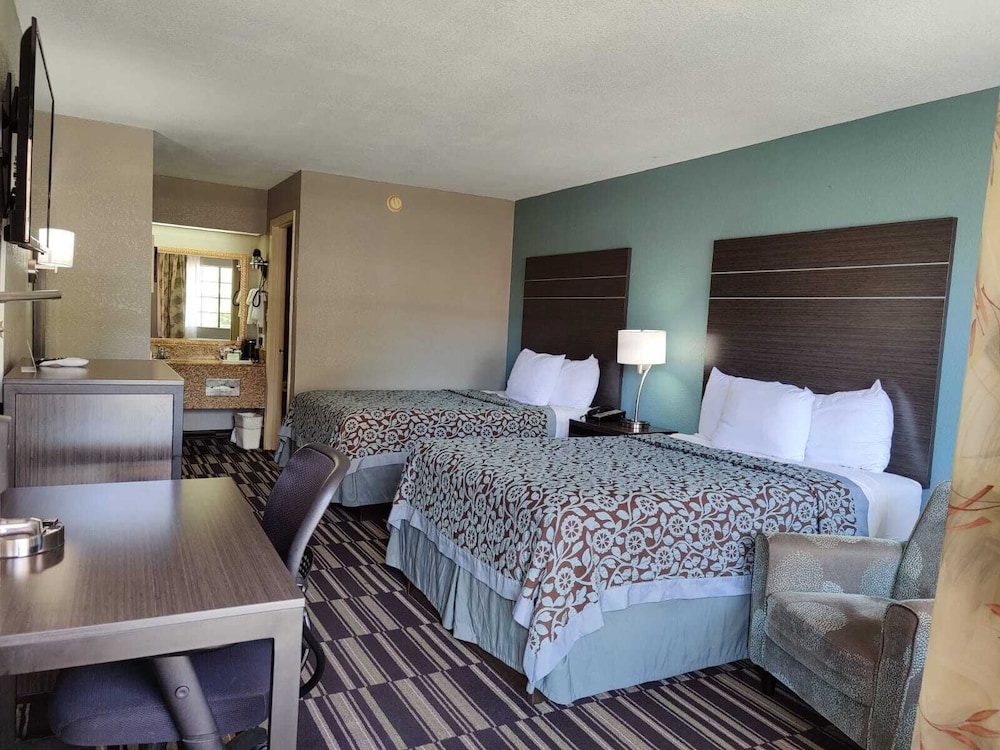 Double Room, 2 Double Beds - Photo 1