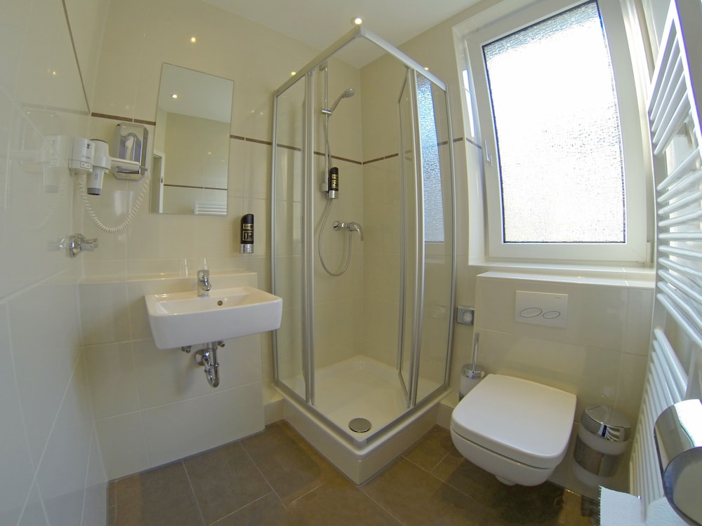 Triple Room - Photo 3
