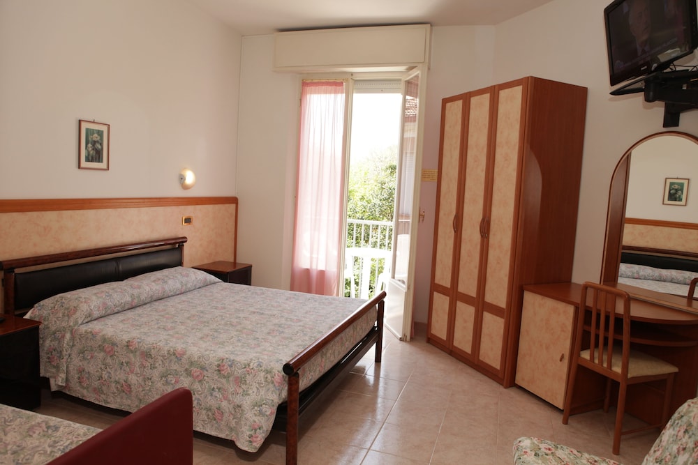 Triple Room, Ensuite