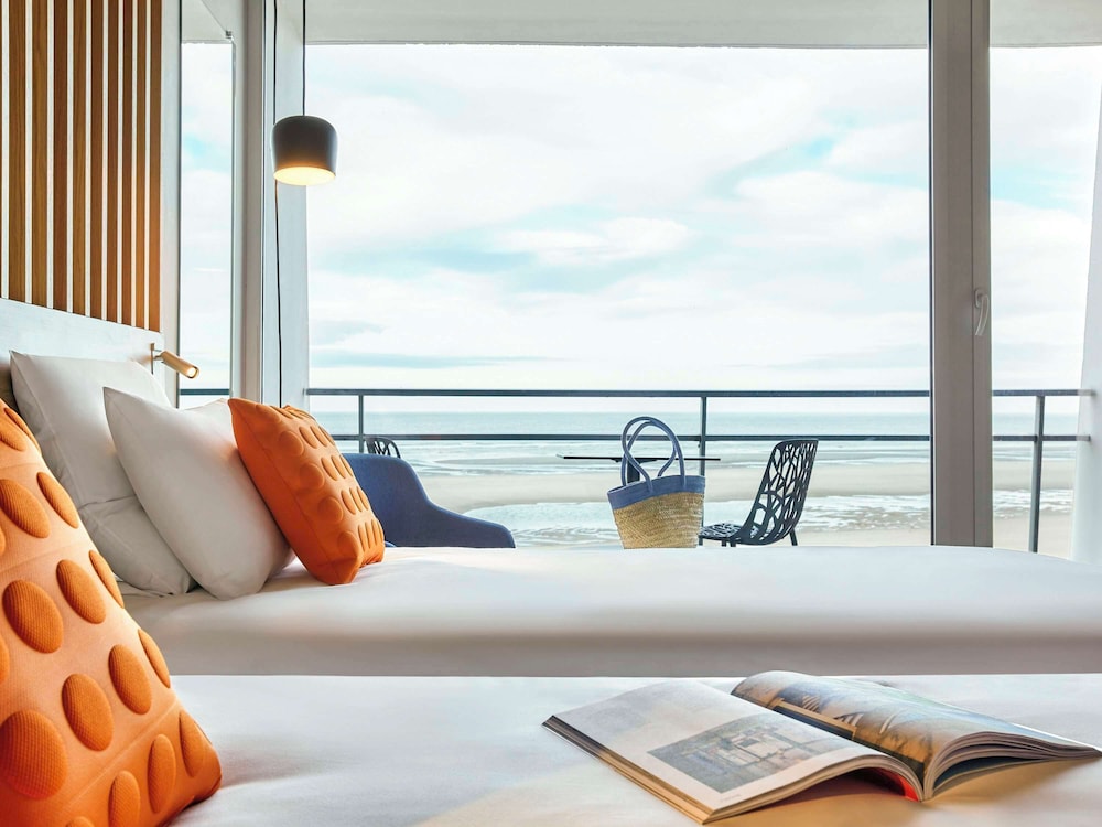 Superior Twin Room, 2 Twin Beds, Balcony, Sea View (Balcony) photo 2