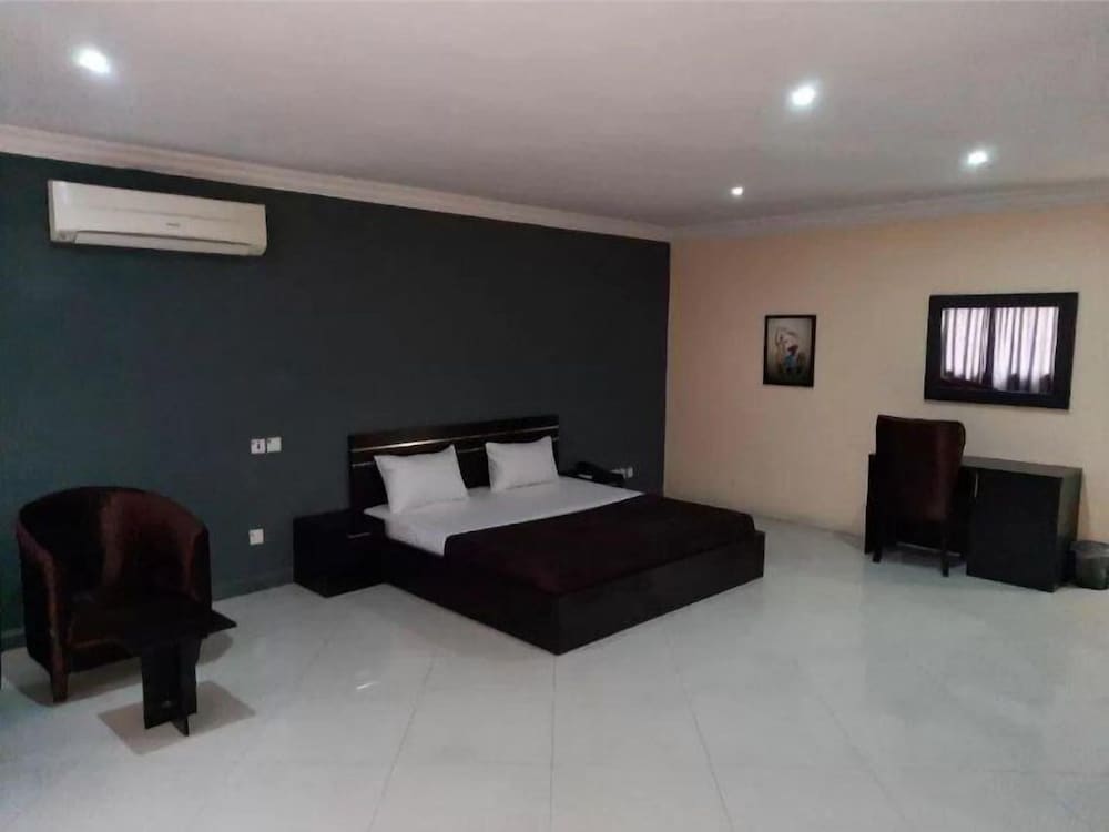 Signature Room