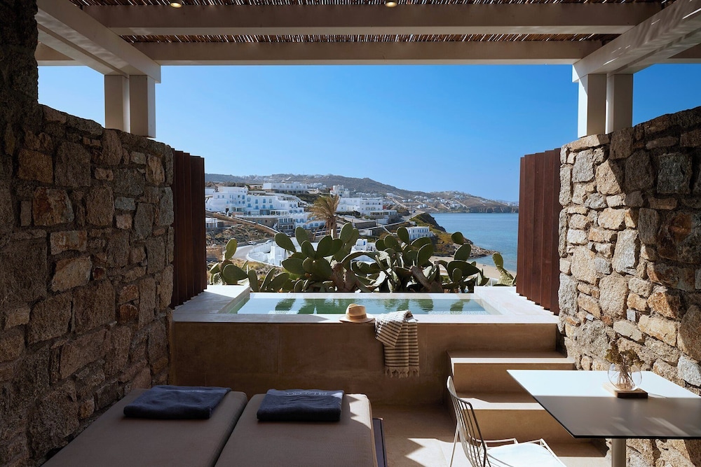 Bill&Coo Suite with Plunge Pool and Sea View - Photo 5