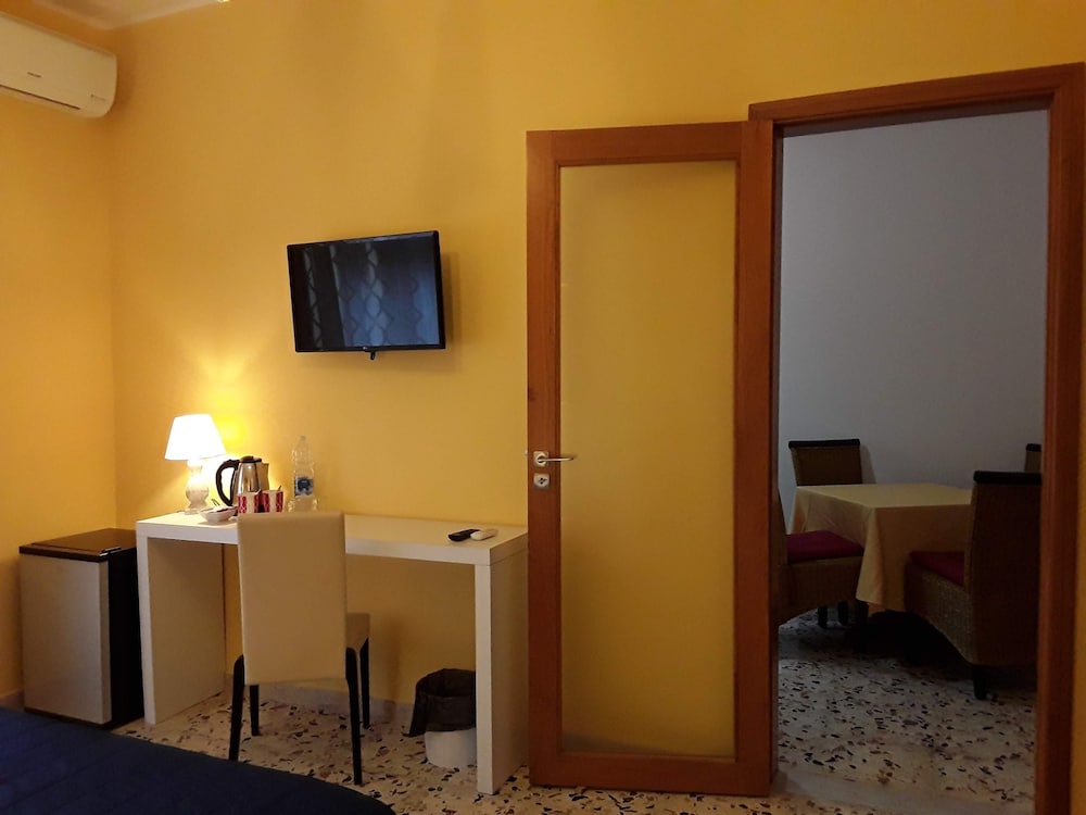 Deluxe Quadruple Room photo 3