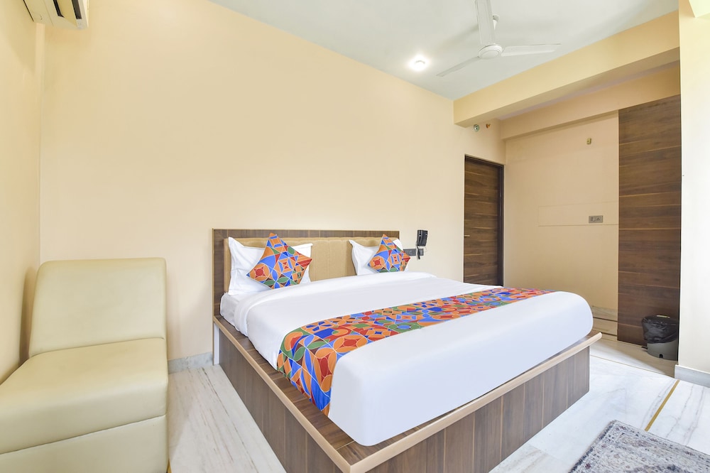 Deluxe Room - Photo 1