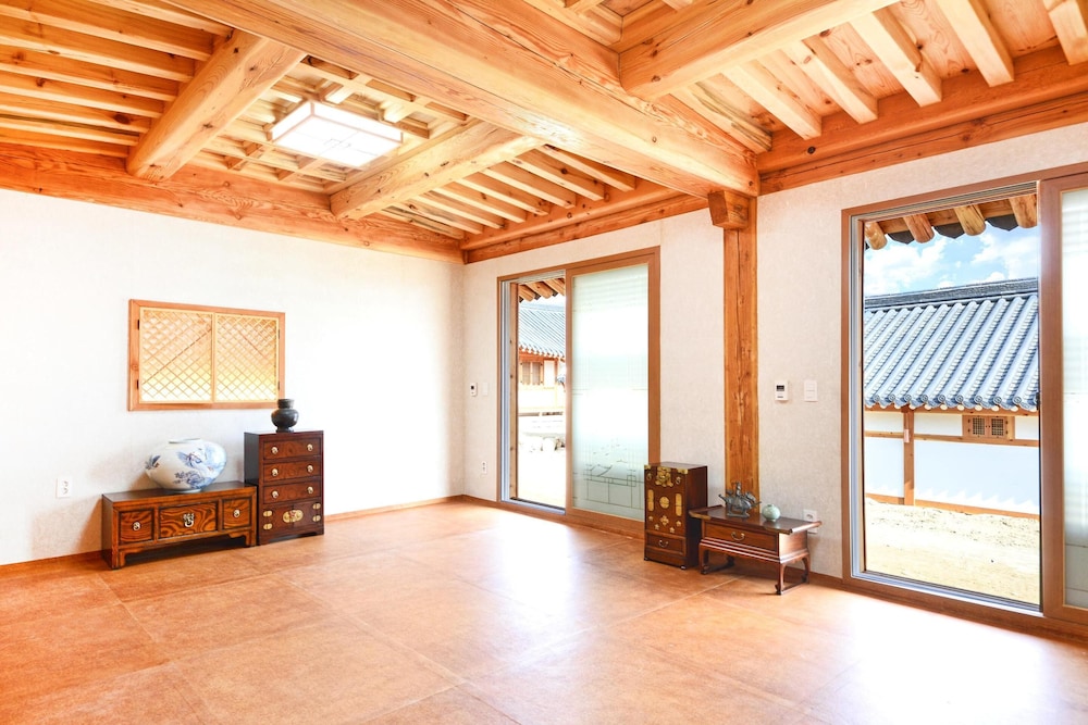 Basic Room, 1 Bedroom (Hwarangjae B Primium) - Photo 7