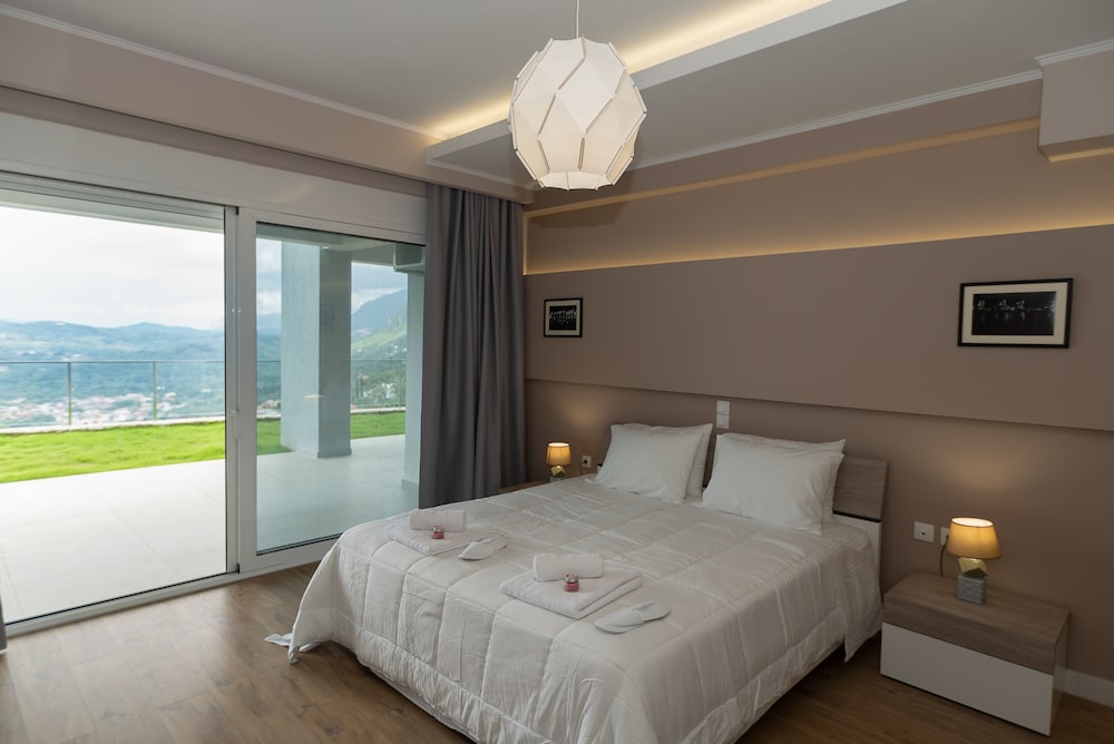 Luxury Villa, 4 Bedrooms, Private Pool, Sea View
