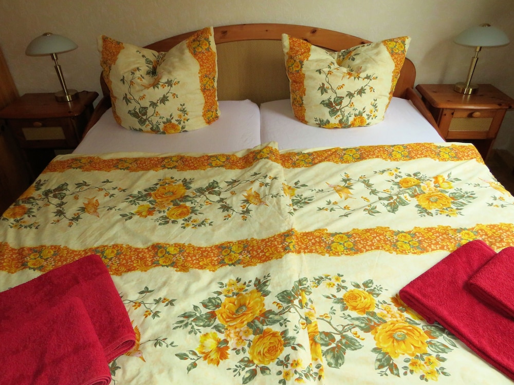 Economy Double Room, Ensuite photo 1