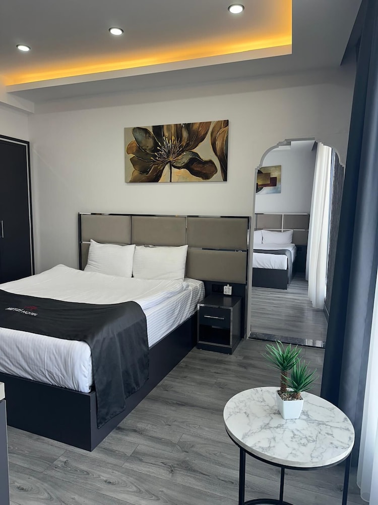 Deluxe Quadruple Room photo 3