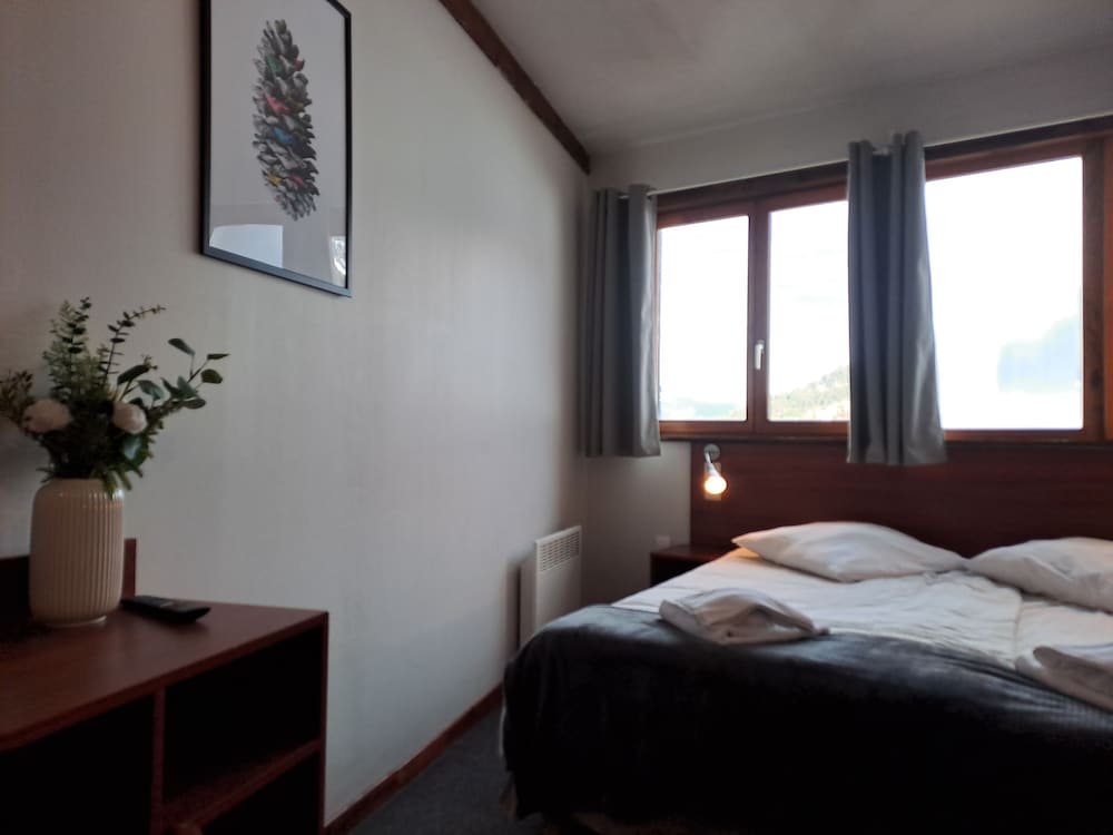 Standard Double Room, Valley View