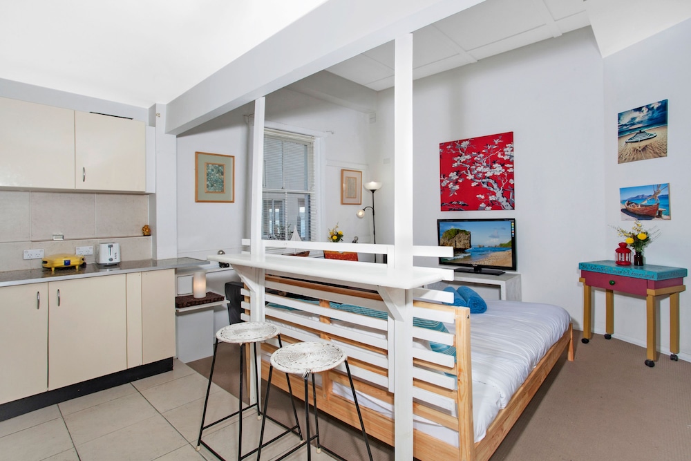 Beach House Apartment 5 photo 1