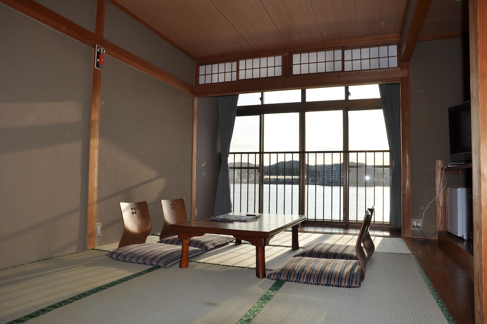 Japanese Style Room 8 Tatami-mats