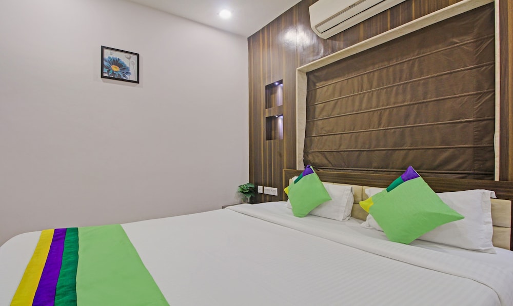 Standard Room - For Indian National Only - Photo 6