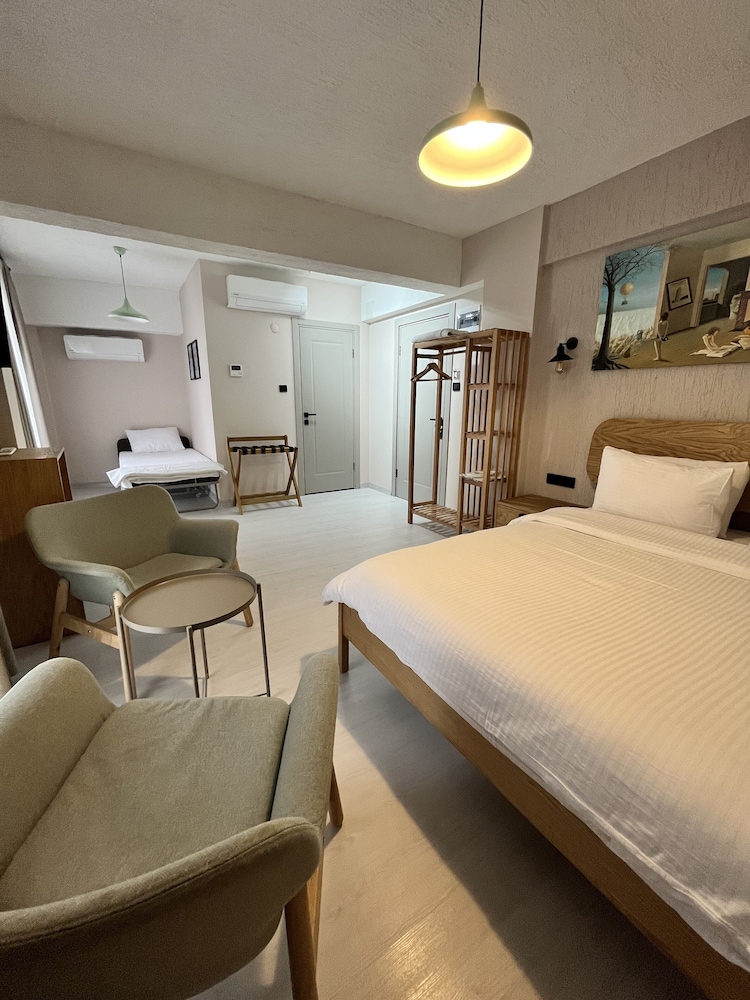 Deluxe Triple Room, Multiple Beds