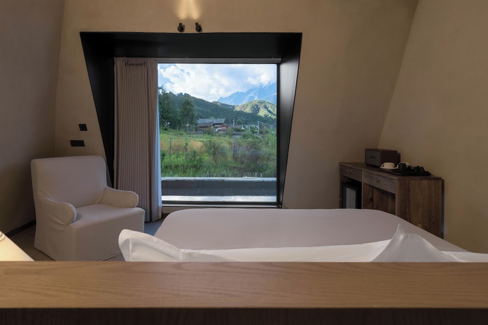 Basic Double Room, Hill View