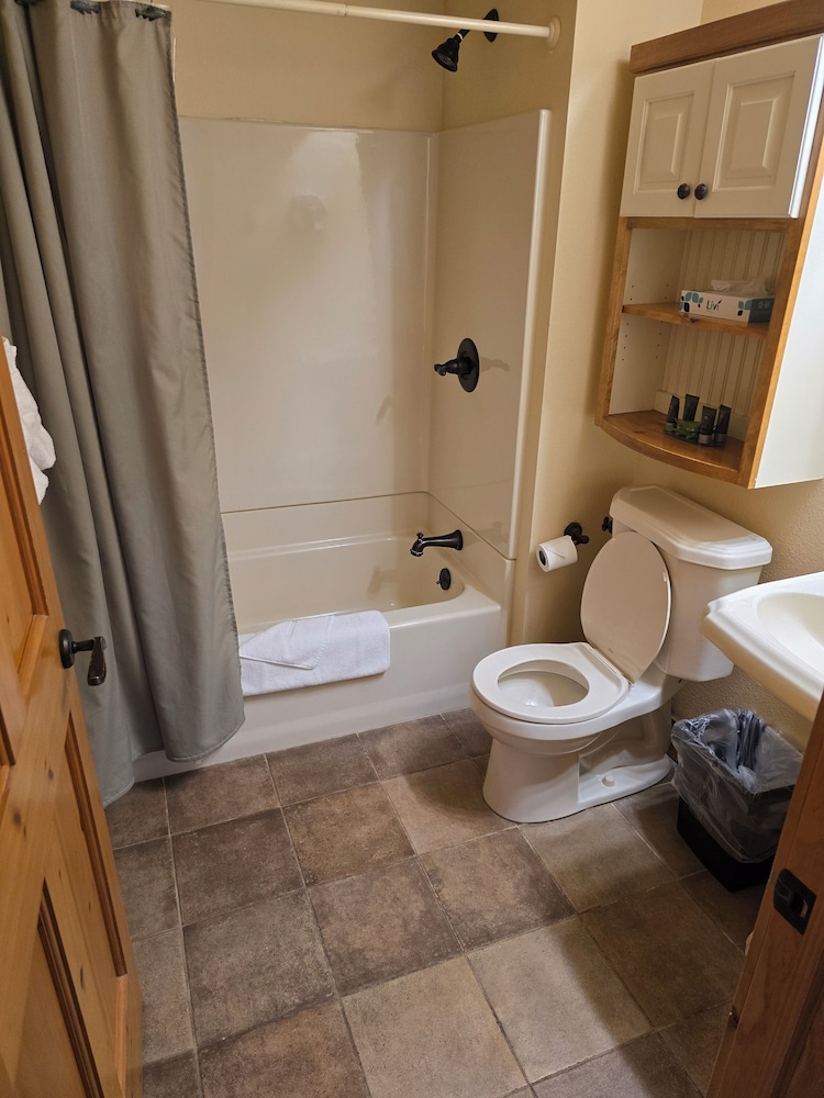 Standard Double Room photo 2
