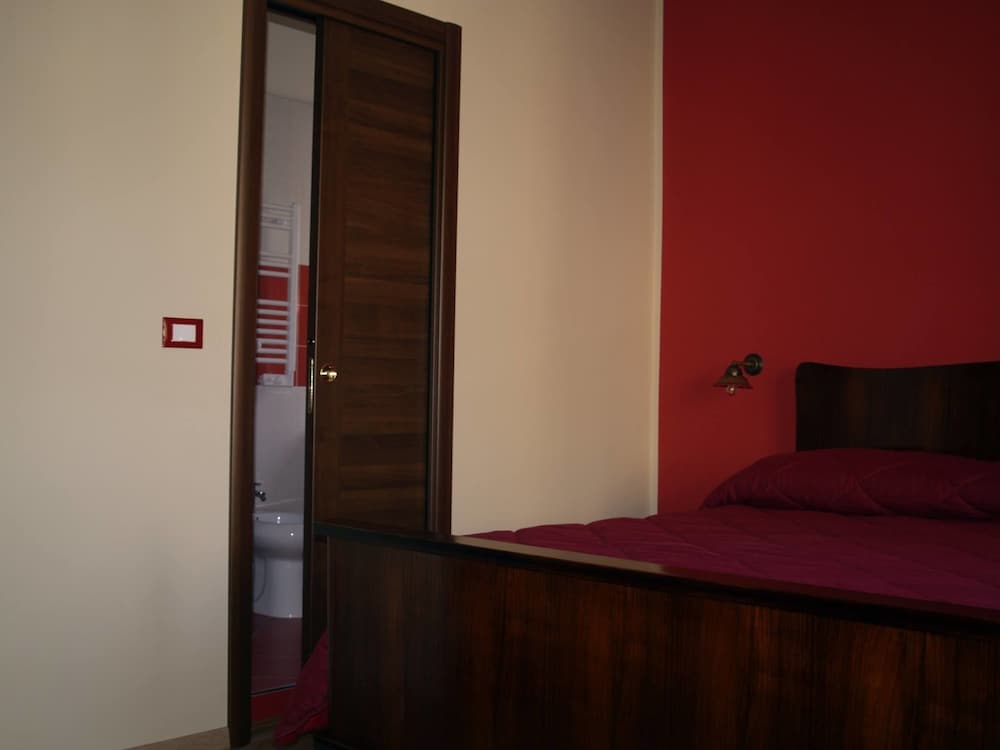 Superior Double Room, City View photo 3