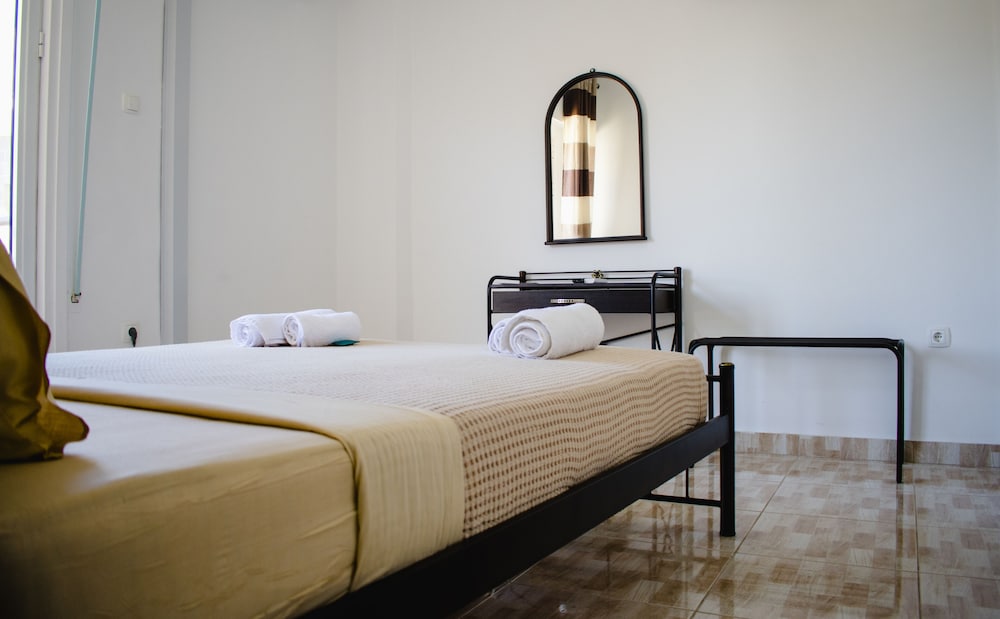 Basic Studio, 1 Double Bed