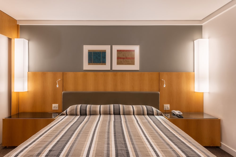 Luxury King Accessible - Photo 1