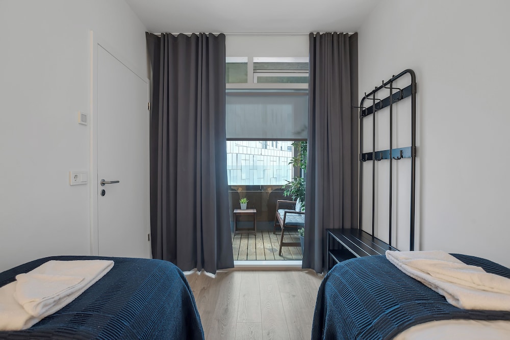 Premier Apartment, 2 Bedrooms, Balcony photo 2