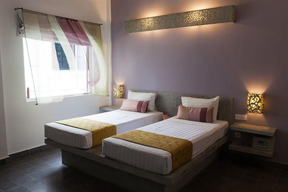 Standard Twin Room photo 2