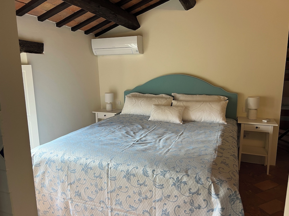 Quadruple Room, Private Bathroom, Garden View