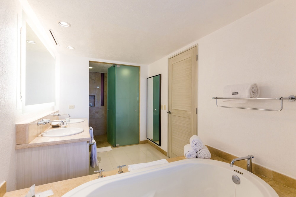 Villa, 2 Bedrooms - Photo 4