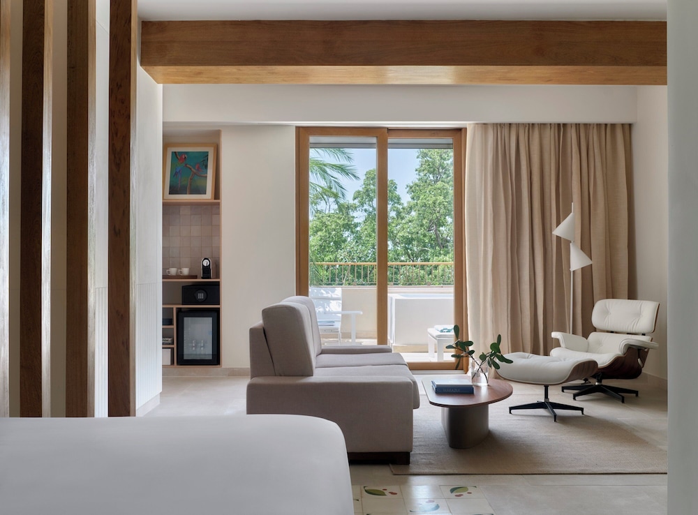 Suite, 1 King Bed, Bathtub (Roof Top, Terrace, Outdoor Bathtub) - Photo 6