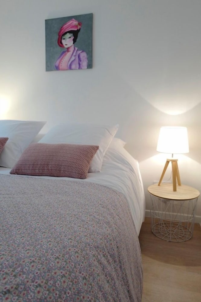 Suite - Photo 7