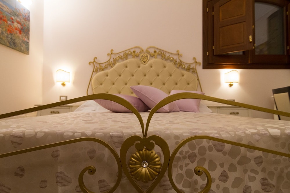 Deluxe Double Room (Digione) photo 1