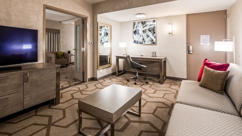 Suite, 1 King Bed