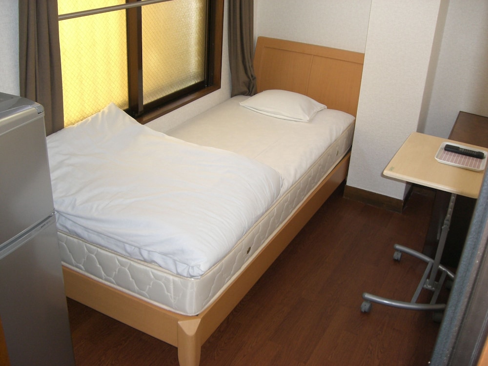 Small Japanese-Western room for 2 persons photo 3