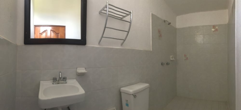 Standard Double Room, 1 King Bed photo 2